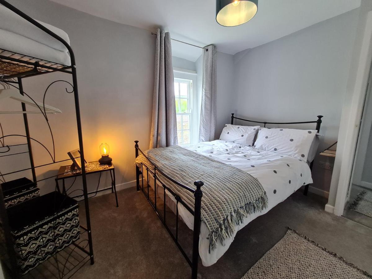 Picturesque 2 Bedroom Miners Cottage Near Bike Park Wales & Brecon Beacons Merthyr Tydfil Zewnętrze zdjęcie
